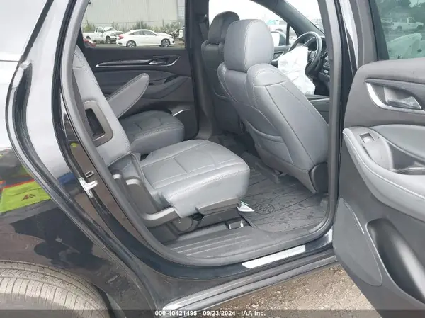 5GAEVAKW2RJ117330 2024 BUICK ENCLAVE - Image 8