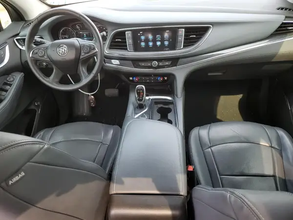 5GAEVAKW3JJ121794 2018 BUICK ENCLAVE - Image 8