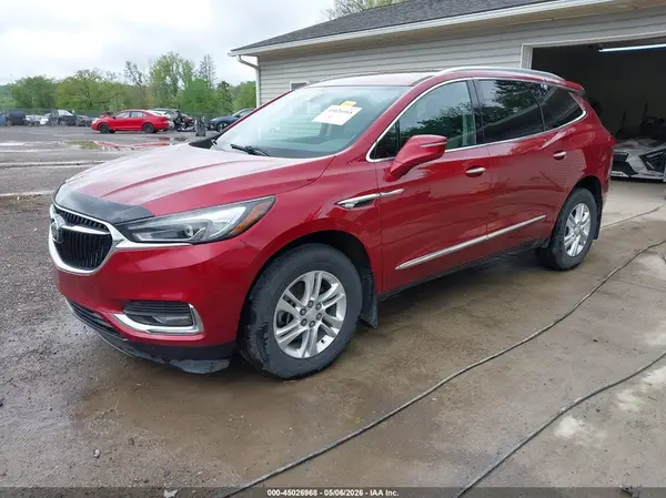 5GAEVAKW3JJ125361 2018 BUICK ENCLAVE - Image 2