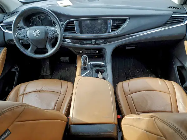 5GAEVAKW3JJ132178 2018 BUICK ENCLAVE - Image 8