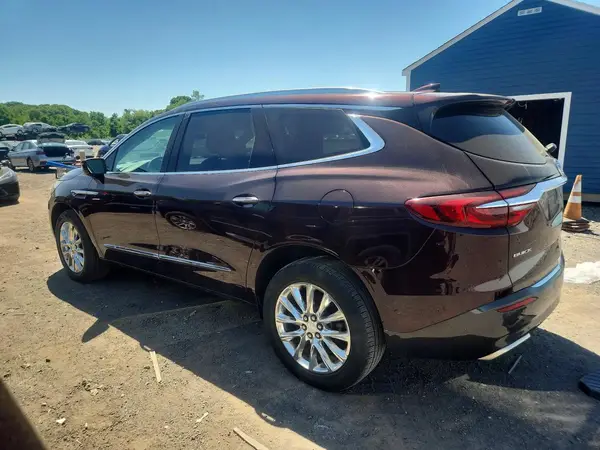 5GAEVAKW3JJ136439 2018 BUICK ENCLAVE - Image 2