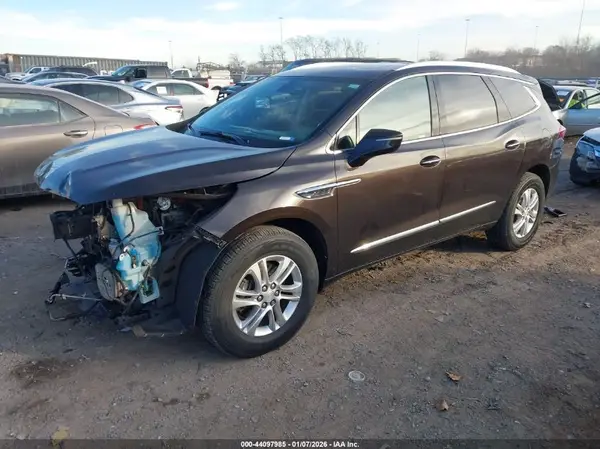 5GAEVAKW3JJ243605 2018 BUICK ENCLAVE - Image 2