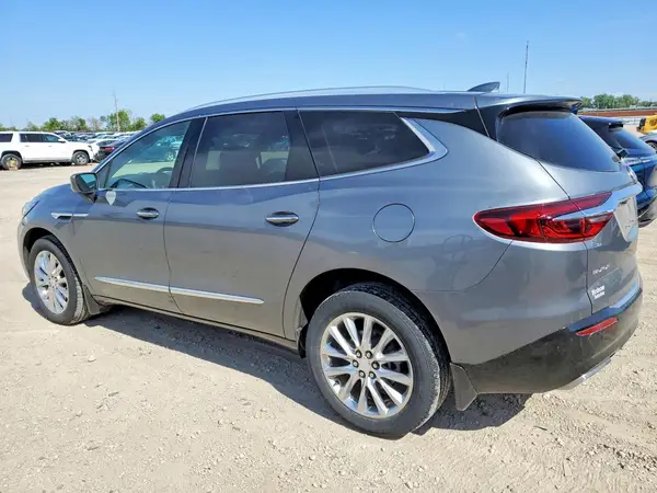 5GAEVAKW3JJ281514 2018 BUICK ENCLAVE - Image 2