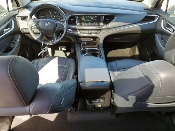 5GAEVAKW3JJ281514 2018 BUICK ENCLAVE - Image 8