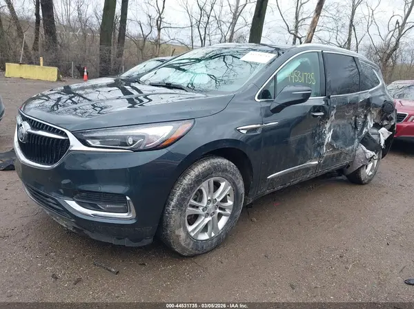 5GAEVAKW3KJ310530 2019 BUICK ENCLAVE - Image 2