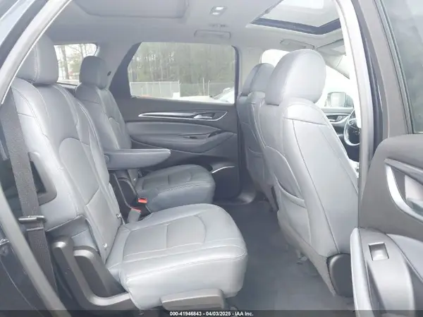 5GAEVAKW3LJ121054 2020 BUICK ENCLAVE - Image 8