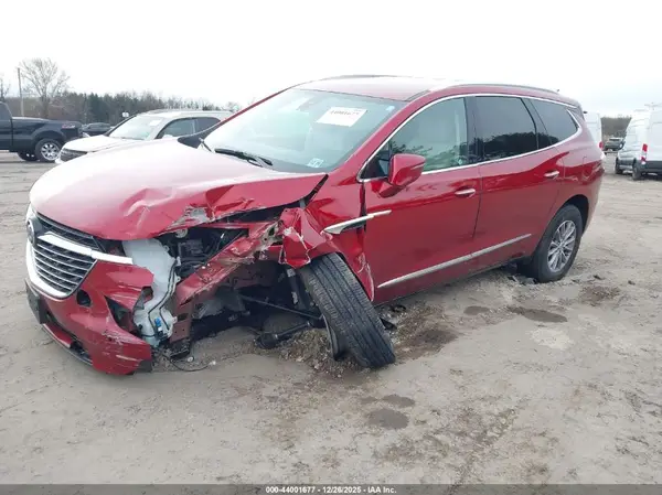 5GAEVAKW3RJ112900 2024 BUICK ENCLAVE - Image 2