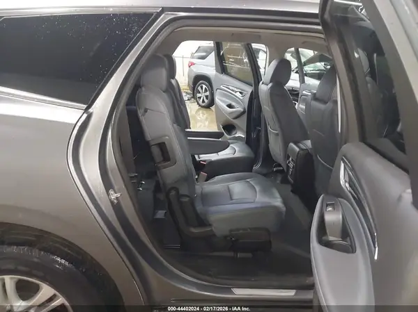 5GAEVAKW4KJ286786 2019 BUICK ENCLAVE - Image 8