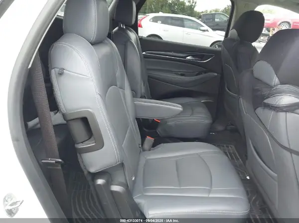 5GAEVAKW4MJ151567 2021 BUICK ENCLAVE - Image 8