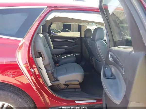 5GAEVAKW4MJ212822 2021 BUICK ENCLAVE - Image 8