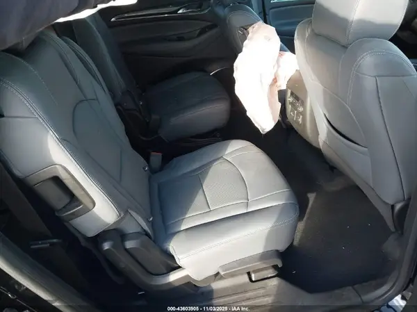 5GAEVAKW4PJ177686 2023 BUICK ENCLAVE - Image 8
