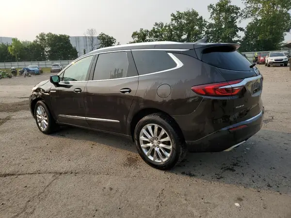 5GAEVAKW5JJ162816 2018 BUICK ENCLAVE - Image 2