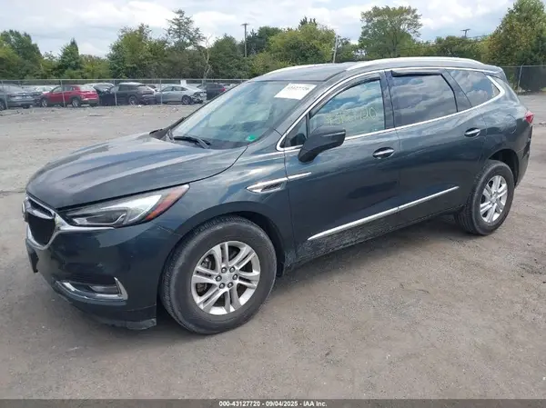 5GAEVAKW5JJ173668 2018 BUICK ENCLAVE - Image 2
