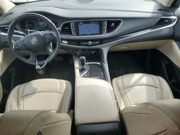 5GAEVAKW5JJ213439 2018 BUICK ENCLAVE - Image 8