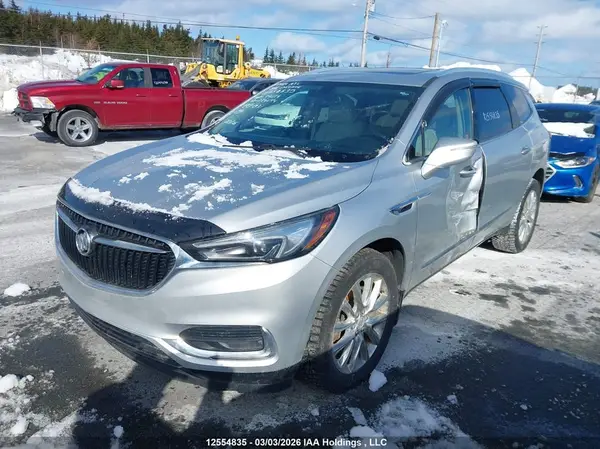 5GAEVAKW5JJ274094 2018 BUICK ENCLAVE - Image 2