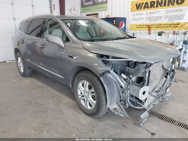 5GAEVAKW5KJ122673 2019 BUICK ENCLAVE - Image 1