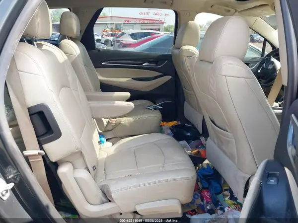 5GAEVAKW5KJ306429 2019 BUICK ENCLAVE - Image 8