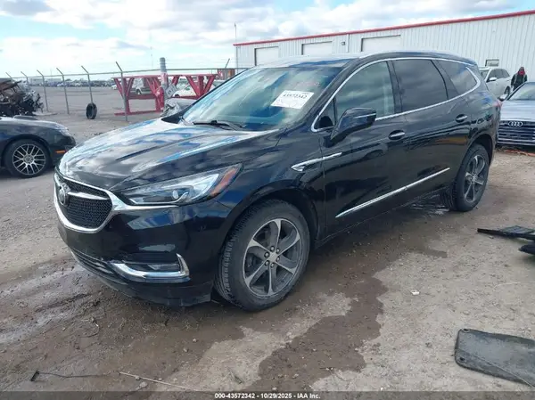 5GAEVAKW5KJ311291 2019 BUICK ENCLAVE - Image 2