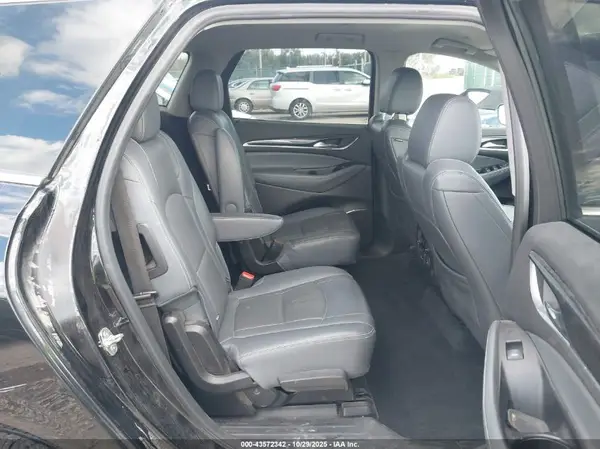 5GAEVAKW5KJ311291 2019 BUICK ENCLAVE - Image 8