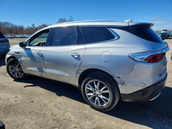 5GAEVAKW5NJ150588 2022 BUICK ENCLAVE - Image 2