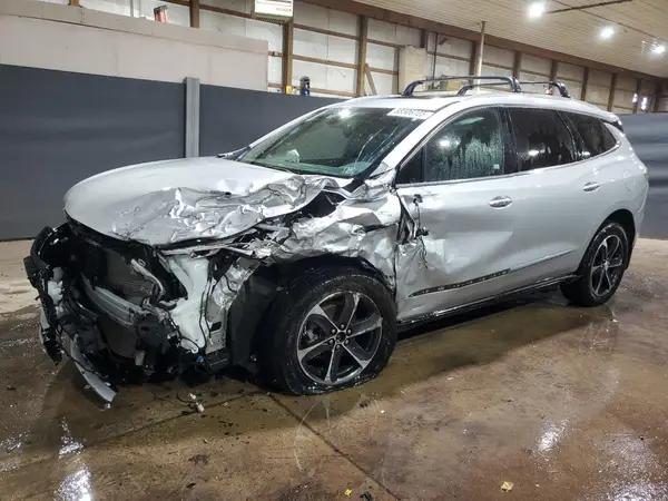 5GAEVAKW5NJ175572 2022 BUICK ENCLAVE - Image 1