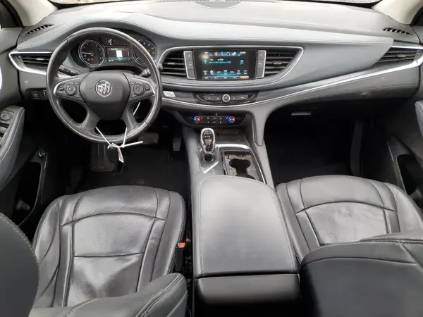 5GAEVAKW6JJ234977 2018 BUICK ENCLAVE - Image 8