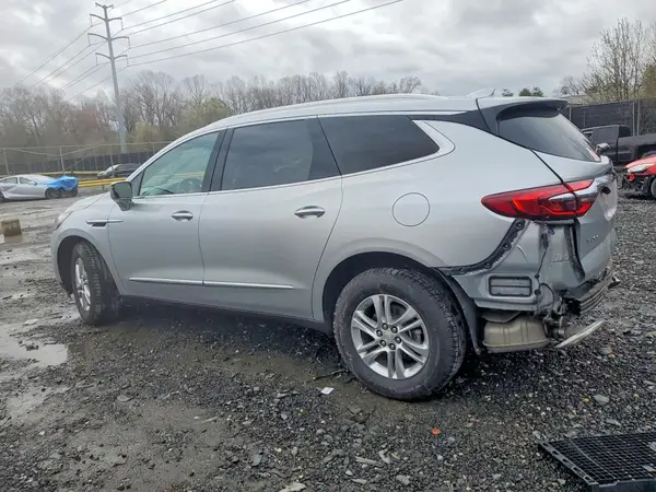 5GAEVAKW6JJ244683 2018 BUICK ENCLAVE - Image 2