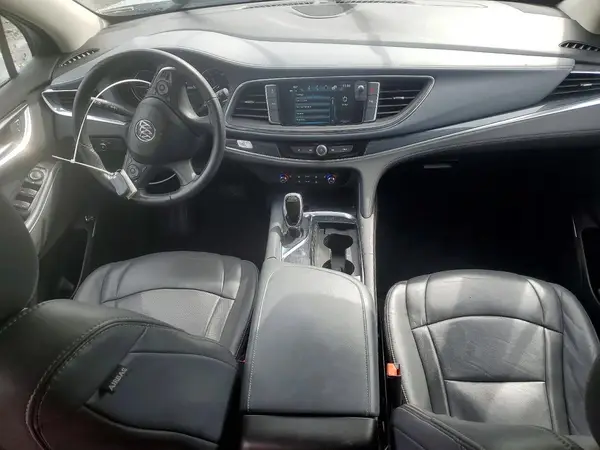 5GAEVAKW6JJ244683 2018 BUICK ENCLAVE - Image 8