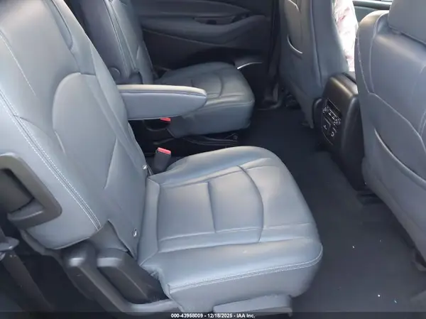 5GAEVAKW6LJ105379 2020 BUICK ENCLAVE - Image 8