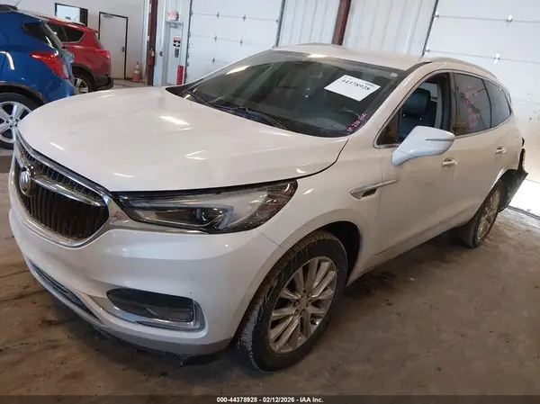5GAEVAKW6LJ204736 2020 BUICK ENCLAVE - Image 2