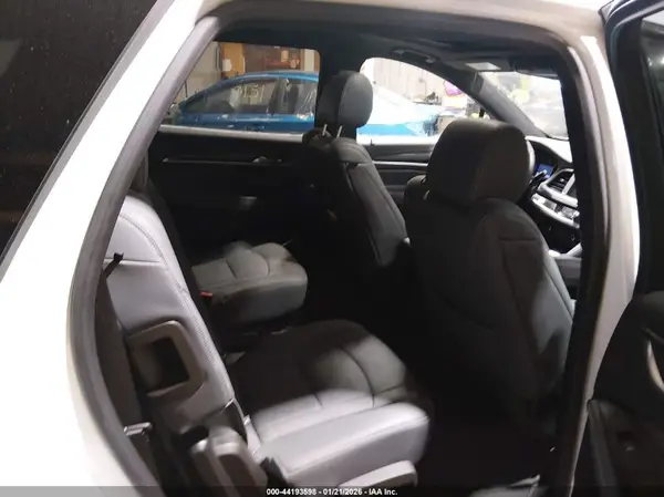 5GAEVAKW6PJ249732 2023 BUICK ENCLAVE - Image 8