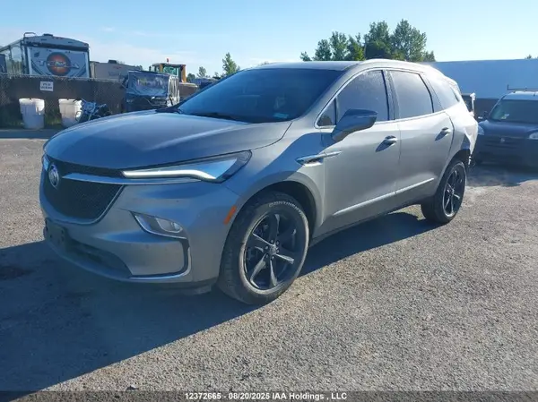 5GAEVAKW6RJ113314 2024 BUICK ENCLAVE - Image 2