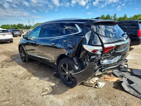 5GAEVAKW6RJ127648 2024 BUICK ENCLAVE - Image 2