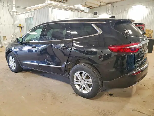 5GAEVAKW7JJ177821 2018 BUICK ENCLAVE - Image 2