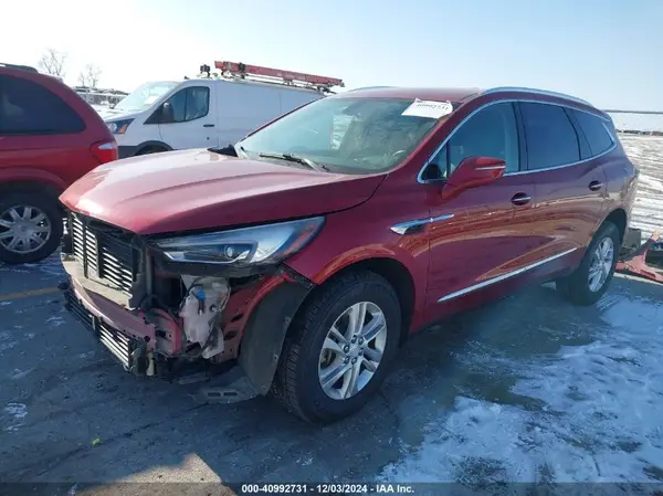 5GAEVAKW7JJ182971 2018 BUICK ENCLAVE - Image 2