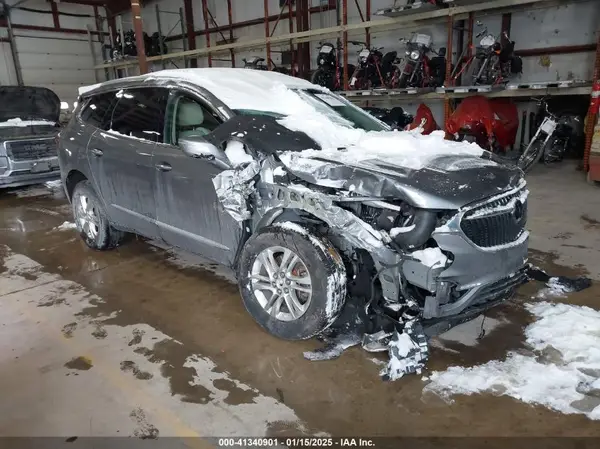 5GAEVAKW7JJ241114 2018 BUICK ENCLAVE - Image 1