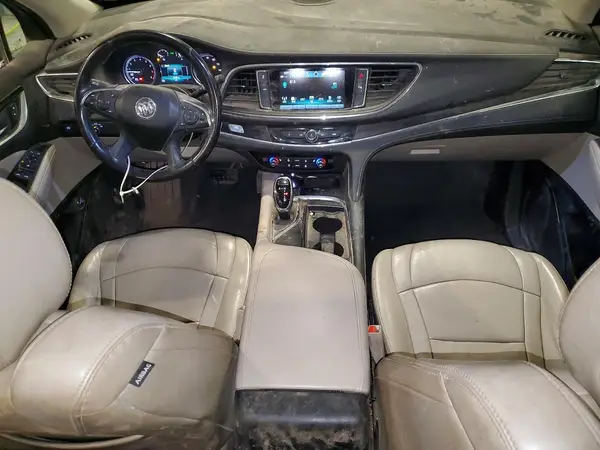 5GAEVAKW7JJ262853 2018 BUICK ENCLAVE - Image 8