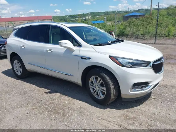 5GAEVAKW7JJ264070 2018 BUICK ENCLAVE - Image 1