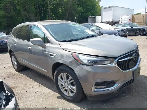 5GAEVAKW7JJ264084 2018 BUICK ENCLAVE - Image 1