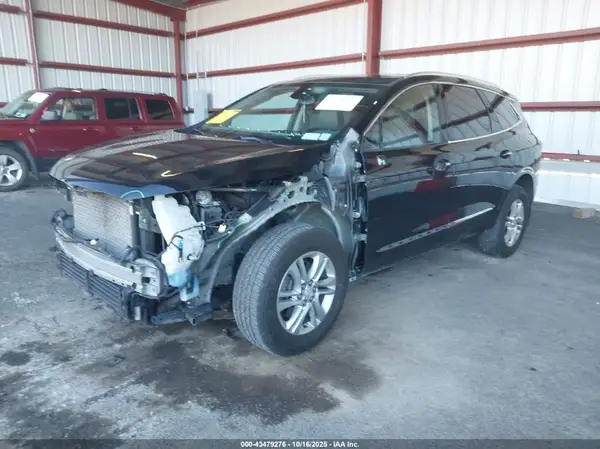 5GAEVAKW7KJ258061 2019 BUICK ENCLAVE - Image 2