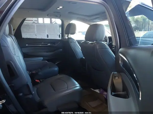 5GAEVAKW7KJ258061 2019 BUICK ENCLAVE - Image 8