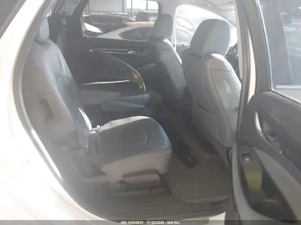 5GAEVAKW7KJ265687 2019 BUICK ENCLAVE - Image 8