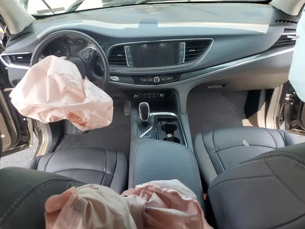 5GAEVAKW7LJ209945 2020 BUICK ENCLAVE - Image 8