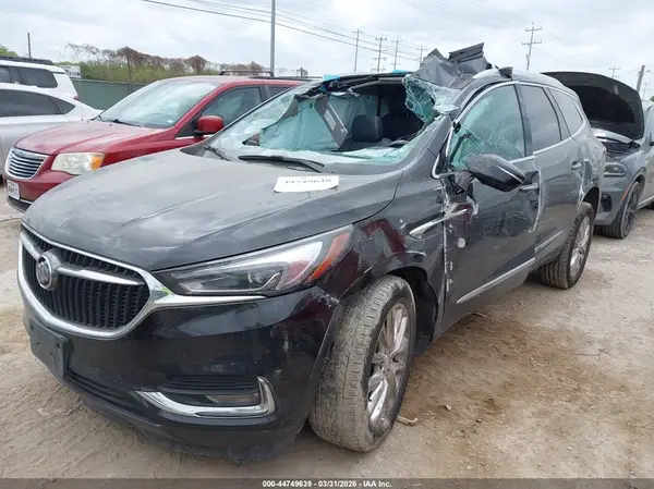5GAEVAKW7LJ226146 2020 BUICK ENCLAVE - Image 2