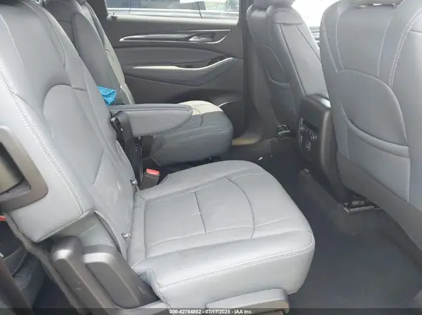 5GAEVAKW7RJ111586 2024 BUICK ENCLAVE - Image 8