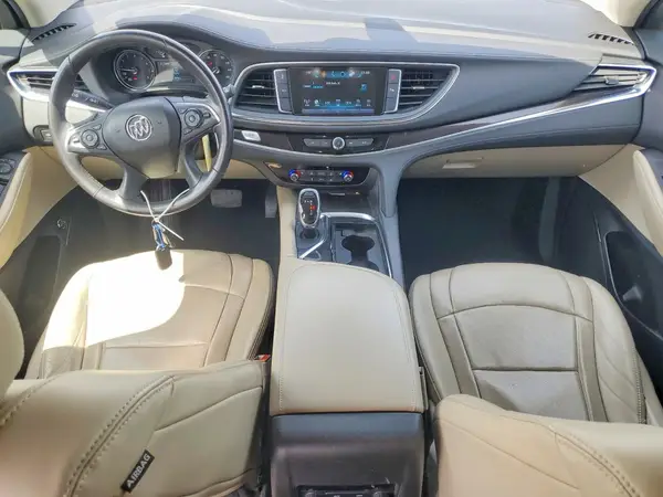 5GAEVAKW8JJ196099 2018 BUICK ENCLAVE - Image 8