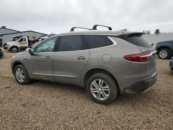 5GAEVAKW8JJ232941 2018 BUICK ENCLAVE - Image 2