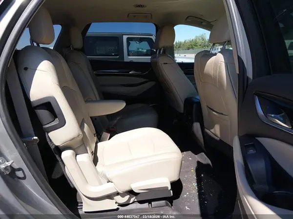 5GAEVAKW8JJ247133 2018 BUICK ENCLAVE - Image 8