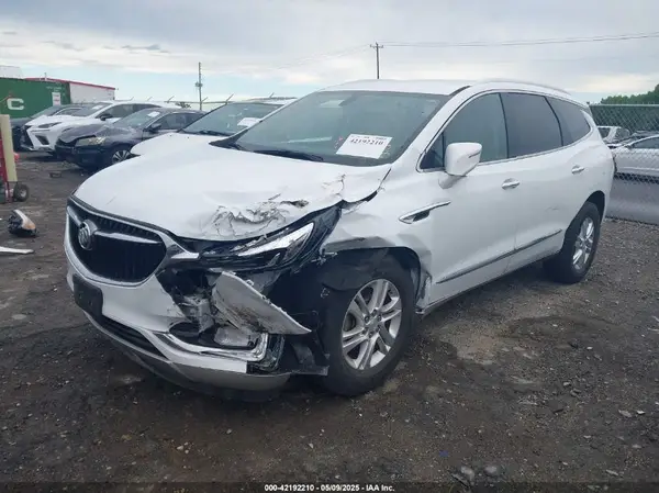 5GAEVAKW8LJ217441 2020 BUICK ENCLAVE - Image 2