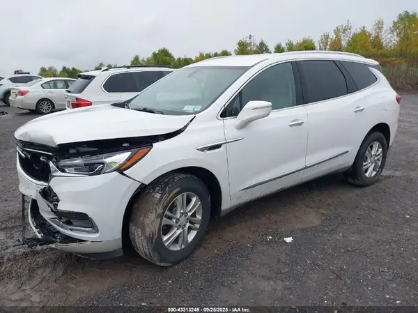 5GAEVAKW8LJ290583 2020 BUICK ENCLAVE - Image 2
